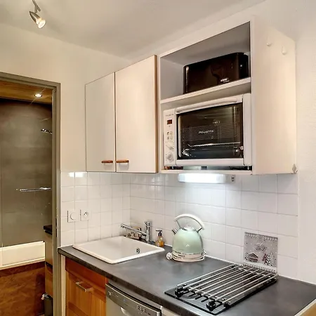 Les Menuires : 2 Pers., Wifi, En Front De Neige - Fr-1-178-171 Appartamento *